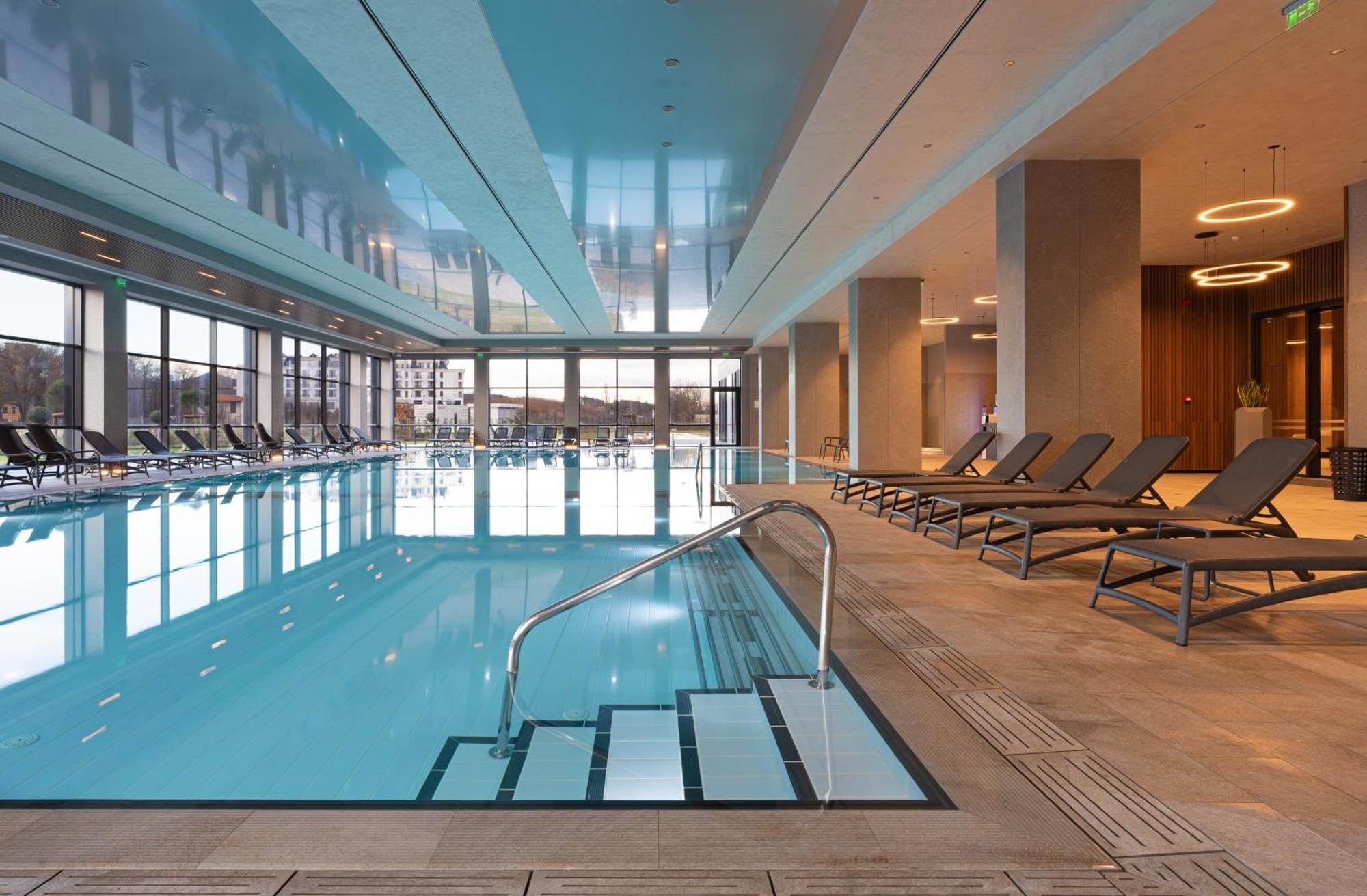 Atmosphere Balneo Hotel & Spa Pavel Banya Luaran gambar